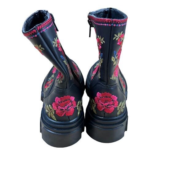 Farm Rio Black Boho Mid Boot Side Zip Rose Stitched Women's Sz 6 New Without Box - Picture 2 of 6